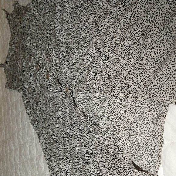 Sienna Sky midi dress - Picture 5 of 13